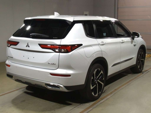 MITSUBISHI OUTLANDER PHEV 2022