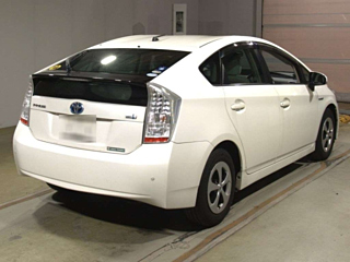 TOYOTA PRIUS 2010