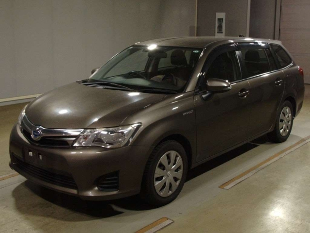 TOYOTA COROLLA FIELDER 2014