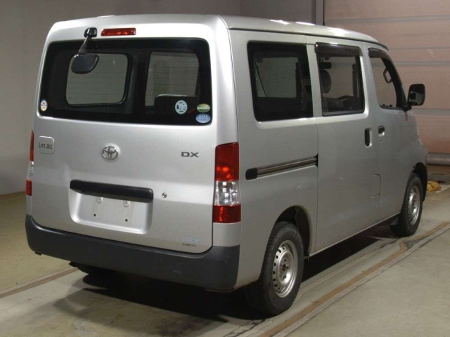TOYOTA LITE ACE VAN 2020