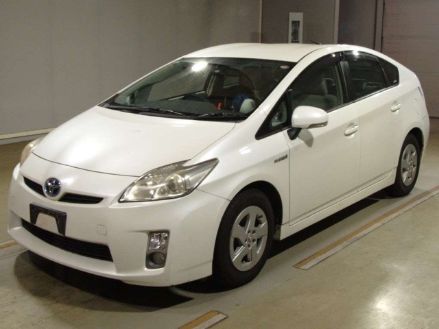 TOYOTA PRIUS 2010
