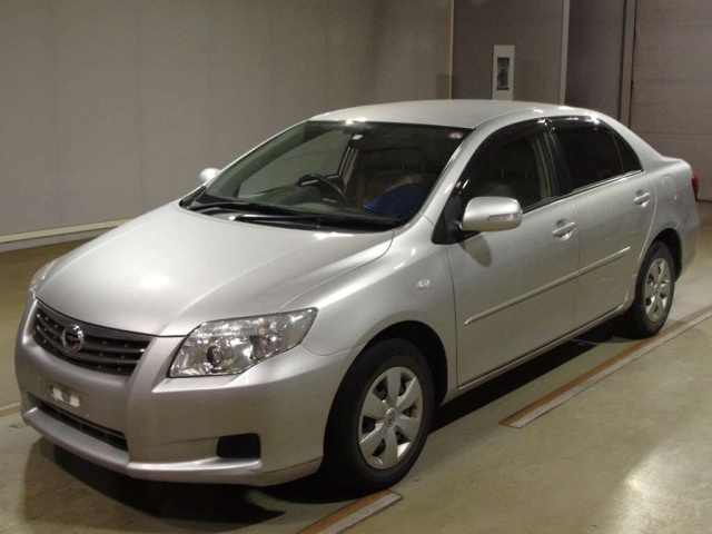 TOYOTA COROLLA AXIO 2010