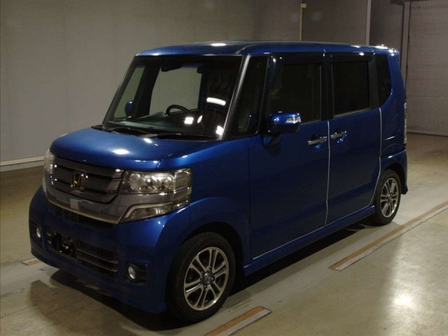 HONDA N BOX 2016