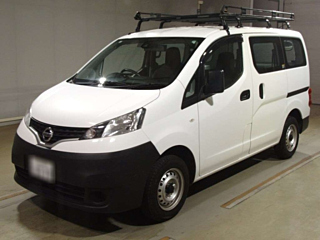 NISSAN NV200 2020