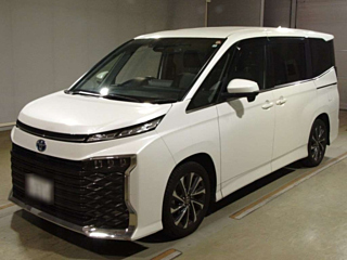 TOYOTA VOXY 2022