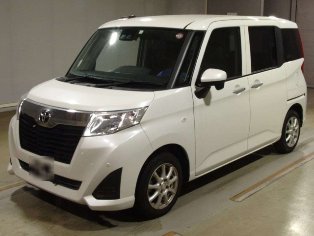 TOYOTA ROOMY 2019