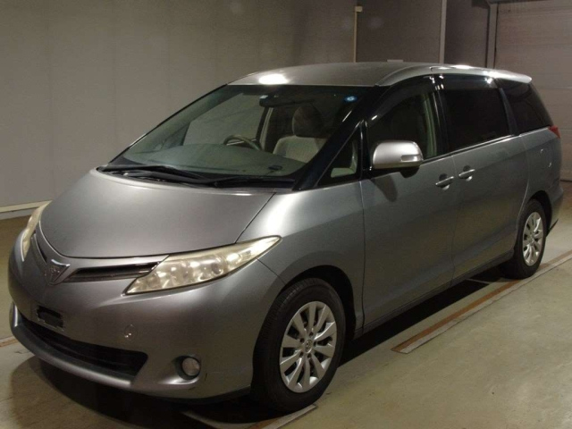 TOYOTA ESTIMA 2009