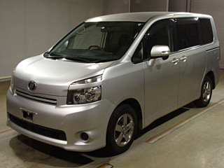 TOYOTA VOXY 2008