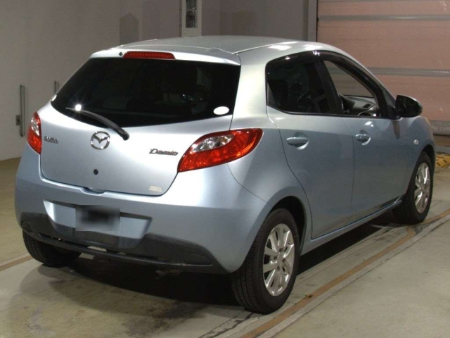 MAZDA DEMIO 2009