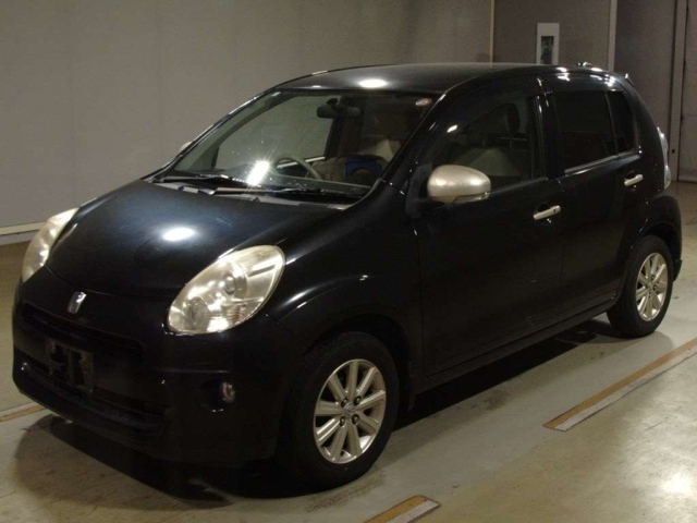 TOYOTA PASSO 2010