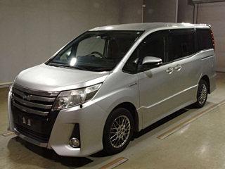 TOYOTA NOAH 2016