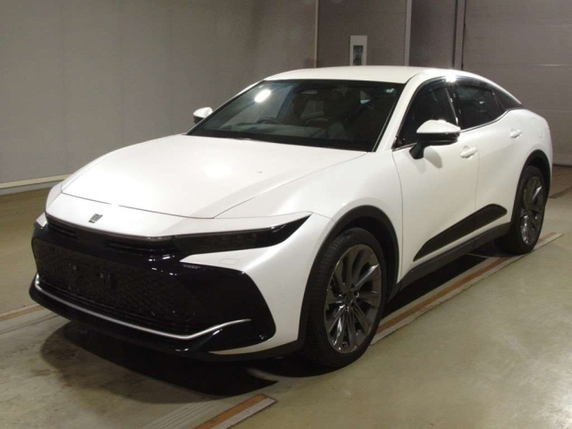 TOYOTA CROWN CROSSOVER 2024