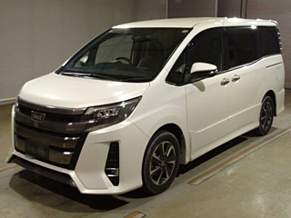 TOYOTA NOAH 2020