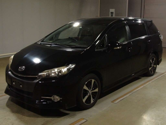 TOYOTA WISH 2012