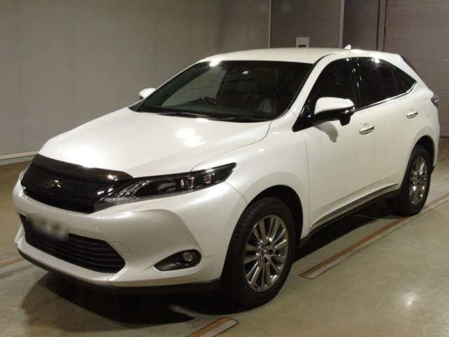 TOYOTA HARRIER 2015