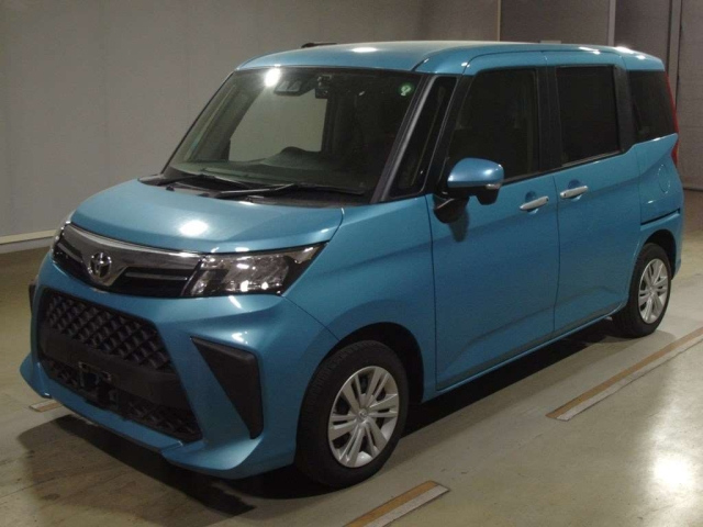 TOYOTA ROOMY 2022
