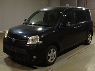 TOYOTA SIENTA 2013