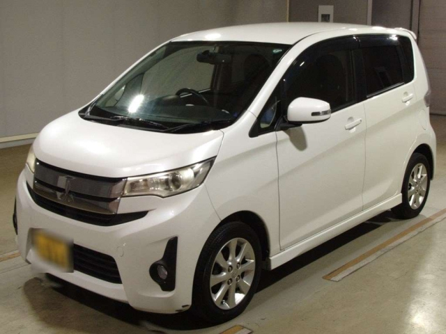 MITSUBISHI EK CUSTOM 2013
