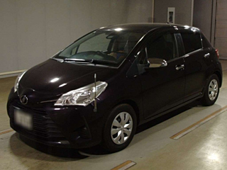 TOYOTA VITZ 2017
