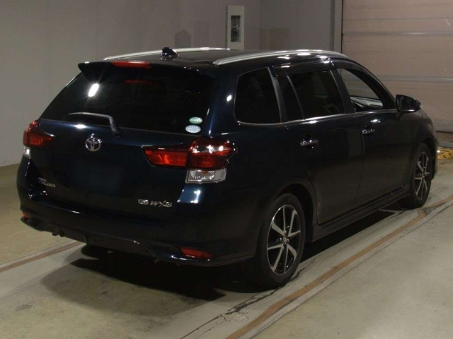 TOYOTA COROLLA FIELDER 2018