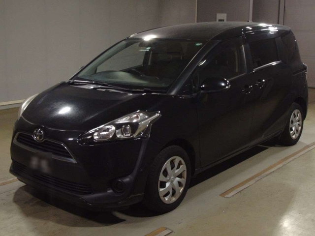 TOYOTA SIENTA 2018