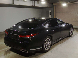 Заказать LEXUS LS