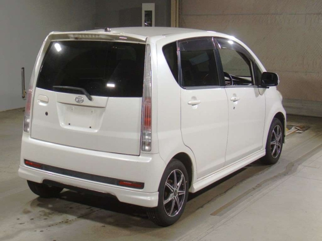 DAIHATSU MOVE 2010
