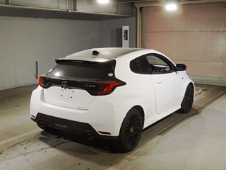 TOYOTA YARIS 2021