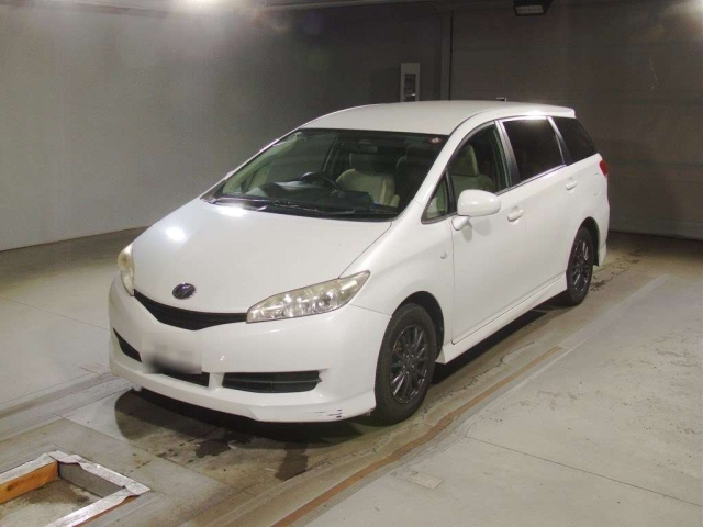 TOYOTA WISH 2010