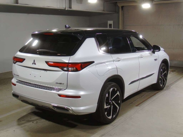 MITSUBISHI OUTLANDER PHEV 2022