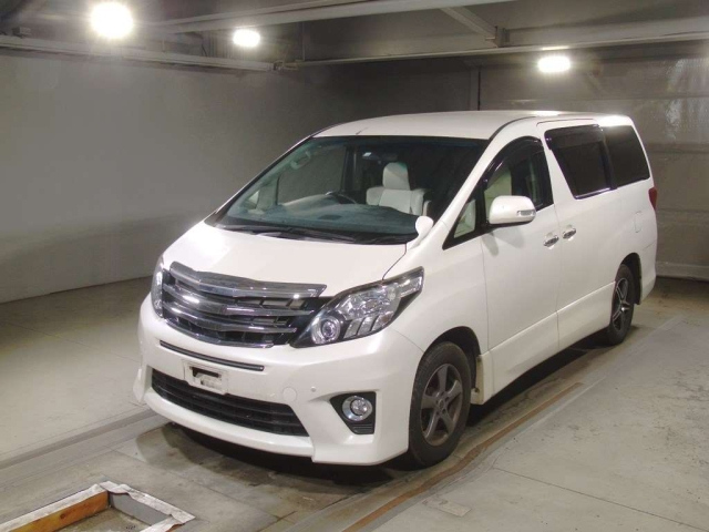 TOYOTA ALPHARD 2014