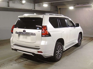 TOYOTA LAND CRUISER PRADO 2020