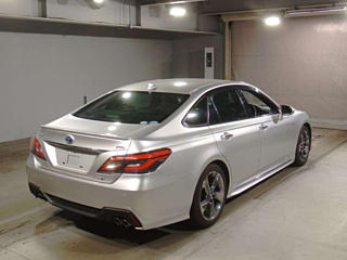 TOYOTA CROWN 2018