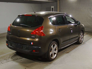 Заказать PEUGEOT 3008