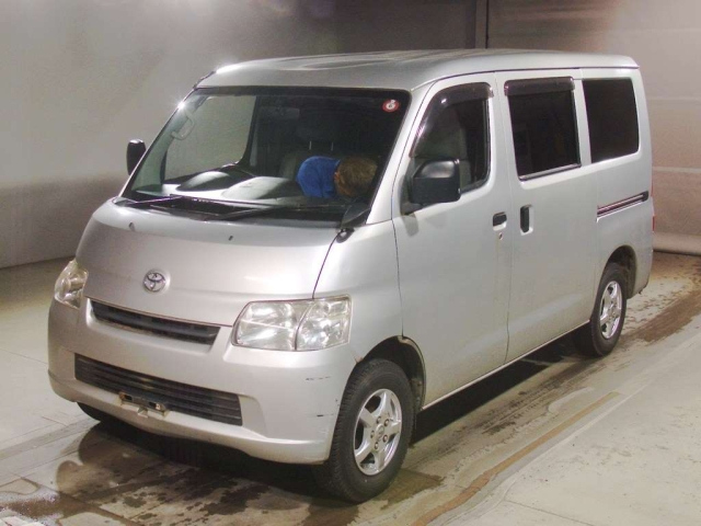 TOYOTA TOWN ACE VAN 2017