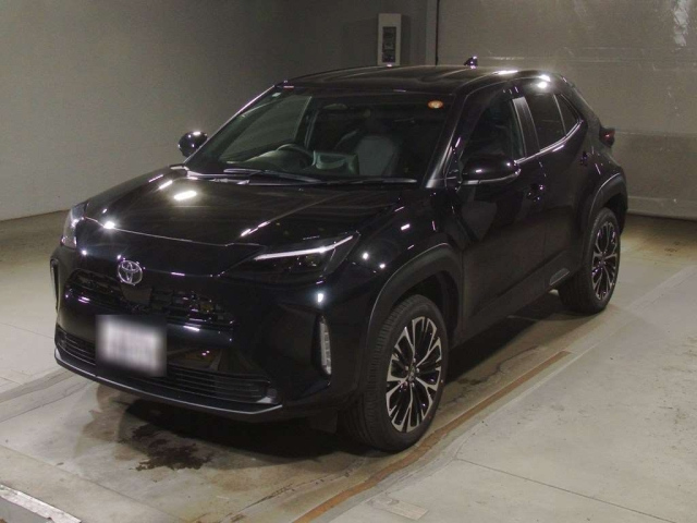 TOYOTA YARIS CROSS 2025