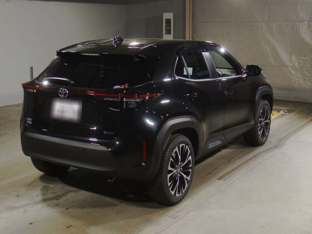 TOYOTA YARIS CROSS 2025