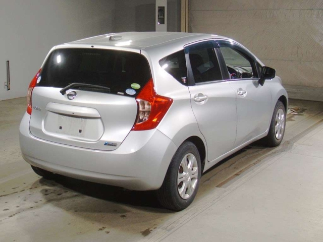 NISSAN NOTE 2015