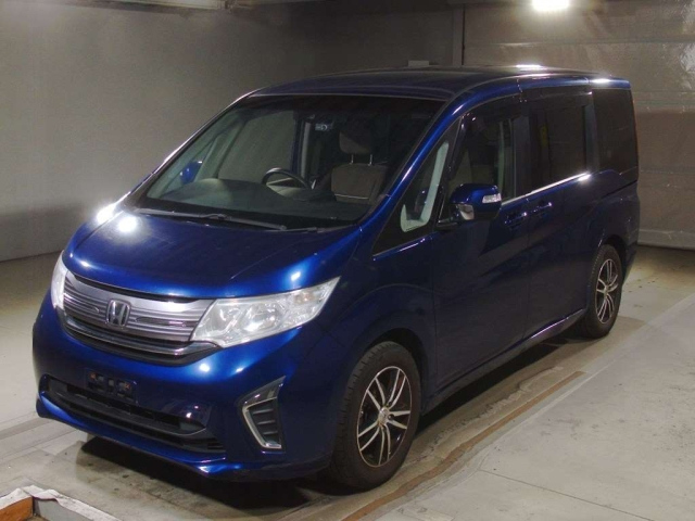 HONDA STEP WAGON 2017