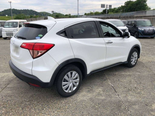 HONDA VEZEL 2014