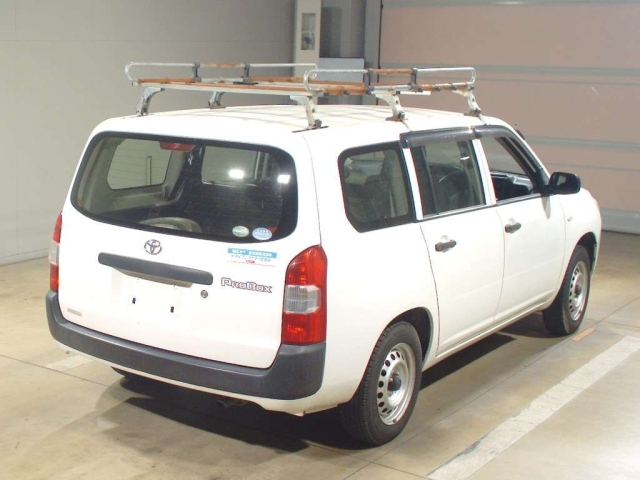 TOYOTA PROBOX 2016