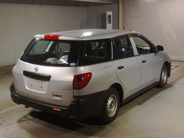NISSAN AD 2015