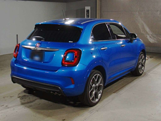 Заказать FIAT 500X