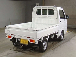 NISSAN CLIPPER TRUCK