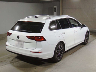 Заказать VOLKSWAGEN GOLF VARIANT
