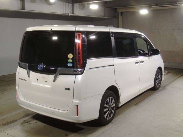 TOYOTA ESQUIRE 2021