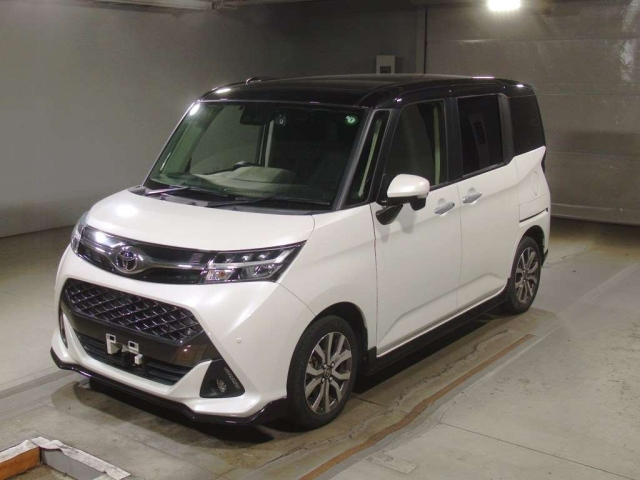 TOYOTA TANK 2020