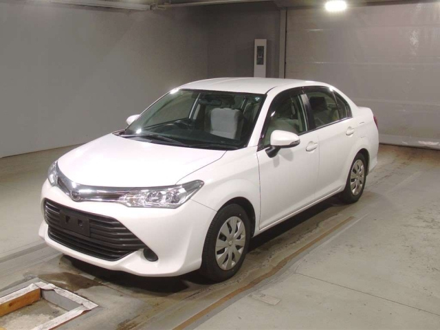 TOYOTA COROLLA AXIO 2016