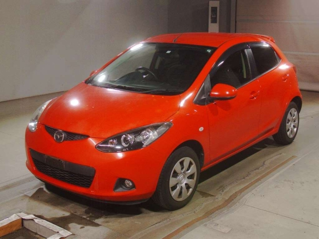 MAZDA DEMIO 2010