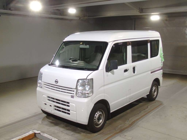 NISSAN CLIPPER VAN 2015